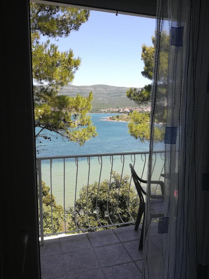 Apartman Volarevic Donji Karin Luaran gambar
